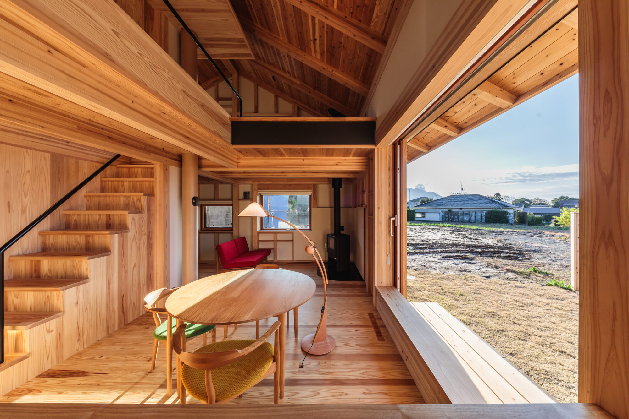 スタディハウス大きな窓のリビング